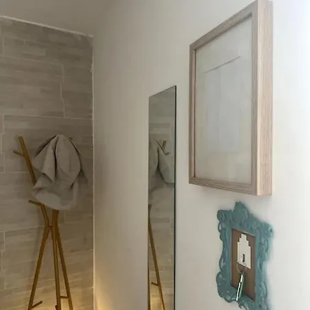 Ferrel Beach * フェレル