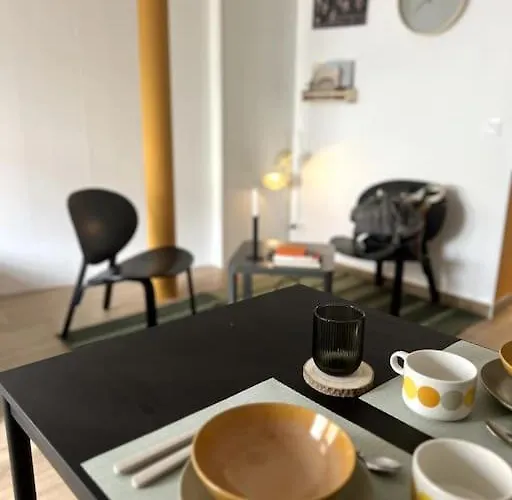 Ferrel Beach 公寓 *